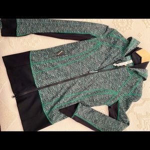 Lululemon Daily Practice Jacket Sz 8 Green/Black